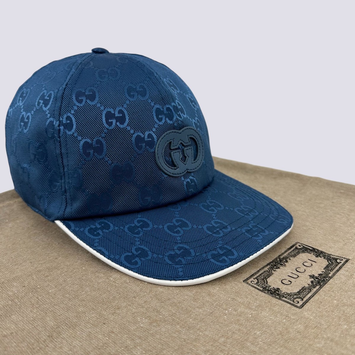 GUCCI GGロゴ ネイビー カチューシャ Gucci GG Monogram Interlocking G Patch Logo Nylon Baseball Cap Hat