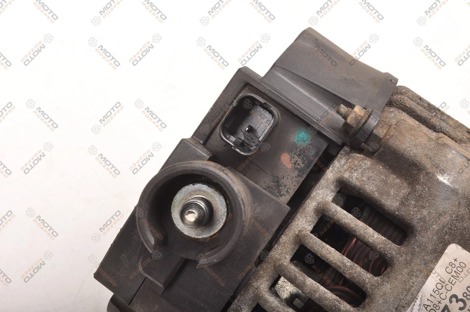 PEUGEOT 208 I 1.2 VTi 82CV Alternateur 14V 9688237380 - Photo 2/4