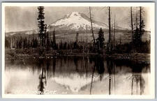 Vtg RPPC Postcard Trillium Lake Reflection Of Mount Hood Oregon, US 1940s