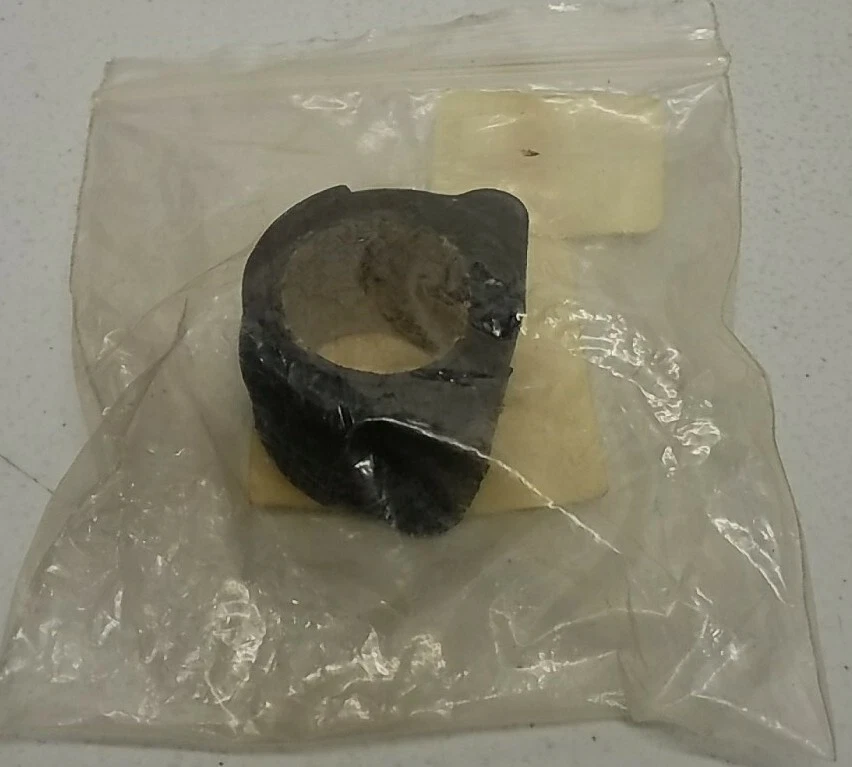 1J0411314G Altrom автомобильный стабилизатор бар втулка 1J0411314G втулка - Изображение 2 из 3