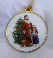 Reutter Porzellan Germany 2 3/4" Vintage Santa Porcelain Christmas Ornament