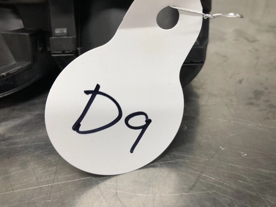 Pontiac Vibe 2005-2007 Instrumento velocímetro cuadro medidor Foto 4 de 4