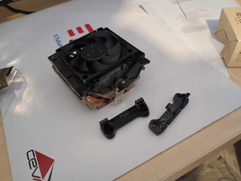 CPU AMD FX-Series FX-8350 (Vishera) | 8-core, 125W | Socket AM3+ | FD8350FRW8KHK - Immagine 3 di 3