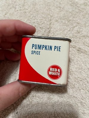 Vintage Red and White Pumpkin Pie Spice Tin Metal 1 oz (Read)