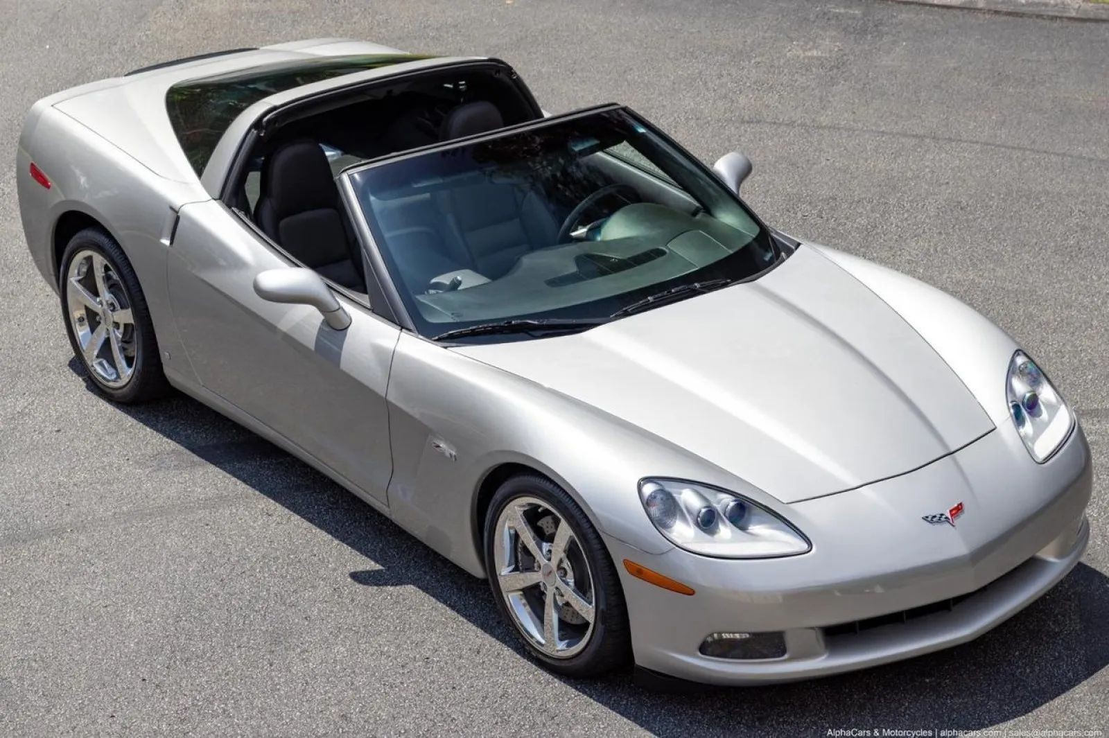 2008 Machine Silver Metallic Chevrolet Corvette   | C6 Corvette Photo 3