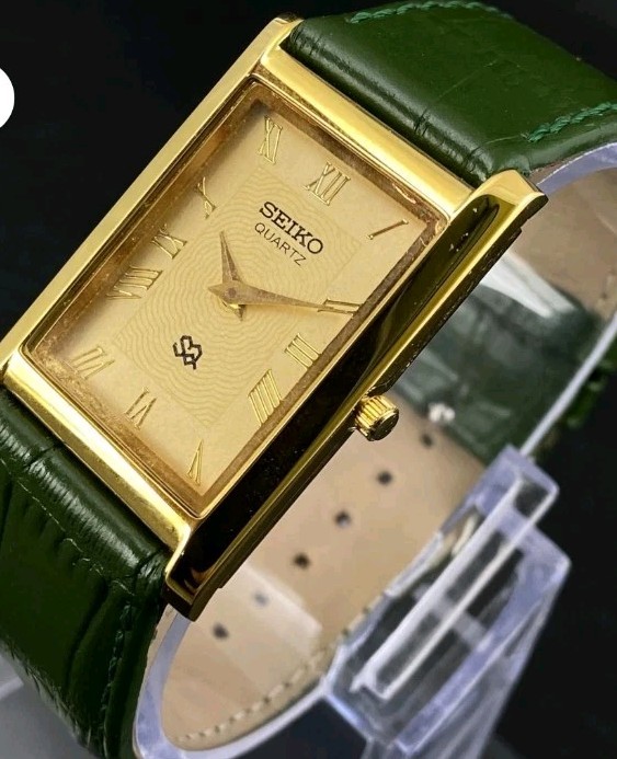 Gold Vintage Tank Slim Dial Seiko Wristwatch Style Dress Mens - VintageWatches.PK Gold Vintage Tank Slim Dial Seiko Wristwatch Style Dress Mens - vintagewatches.pk