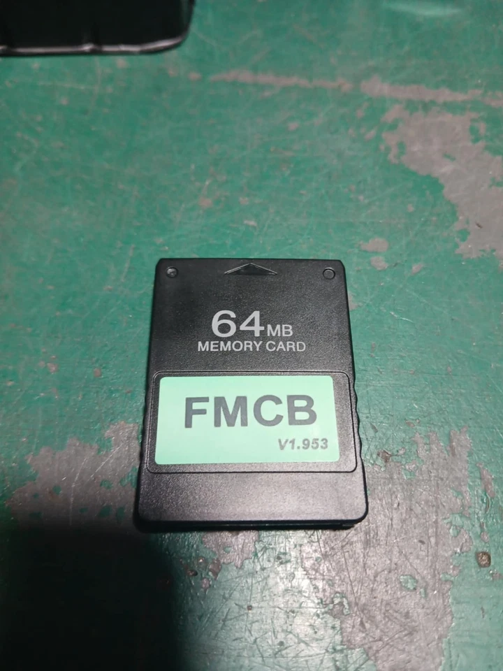 Adaptador Playstation 2 SATA con tarjeta de memoria FreeMcboot de 64 MB - Imagen 3 de 3