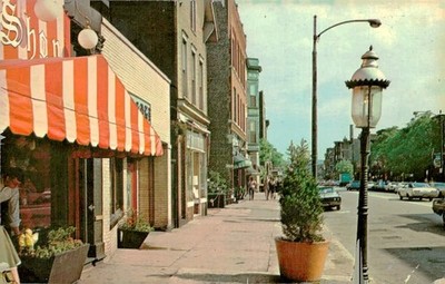 Vintage Chicago Old Town Wells Street View Chrome Postcard 1966 Dexter Press