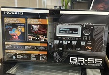 Roland GR-55 Guitar Synthesizer with AC Power and all accessories top condition 