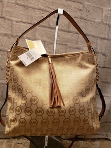 mk bedford crossbody