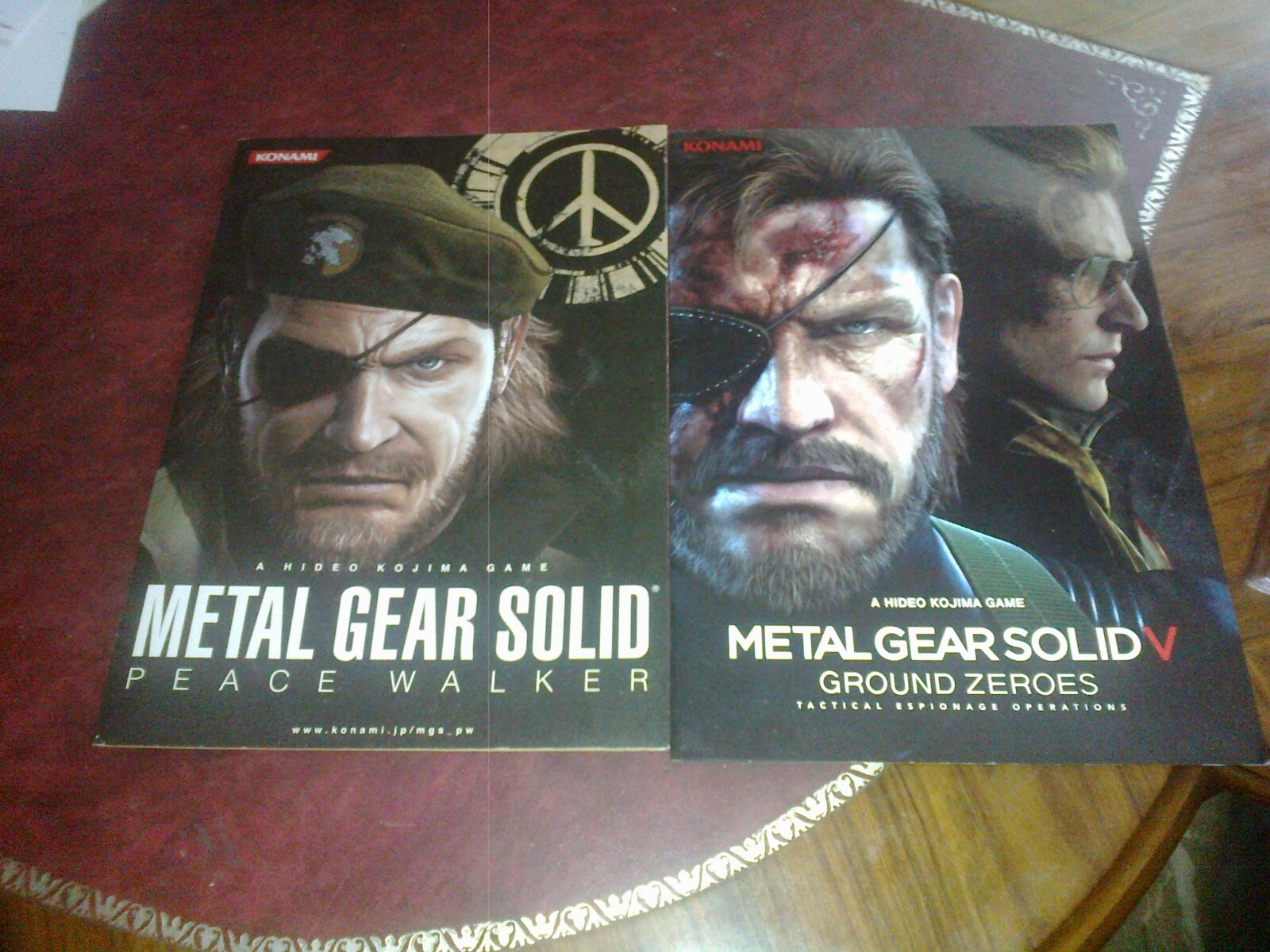 Ricordi di Shadow Moses: 2 Rare Metal Gear Solid TGS Promo Metal