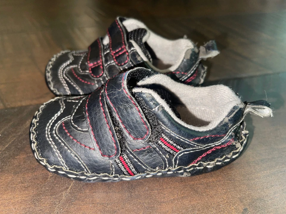 Zapatos de cuna para niños Koala Kids, zapatos para caminar primero, talla 4 para niños pequeños en negro Foto 4 de 4
