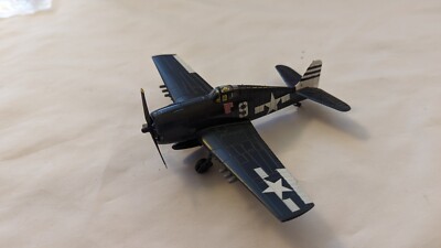 GRUMMAN F-6F HELLCAT US NAVY FIGHTER DIECAST 1/72 SCALE