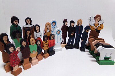 GuideCraft Wedgie Wood Toy Figures People Collectible Vintage Home School Play