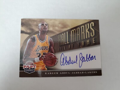 2013-14 KAREEM ABDUL-JABBAR AUTO PAST & PRESENT HALL MARKS HALL OF FAME SP #14!