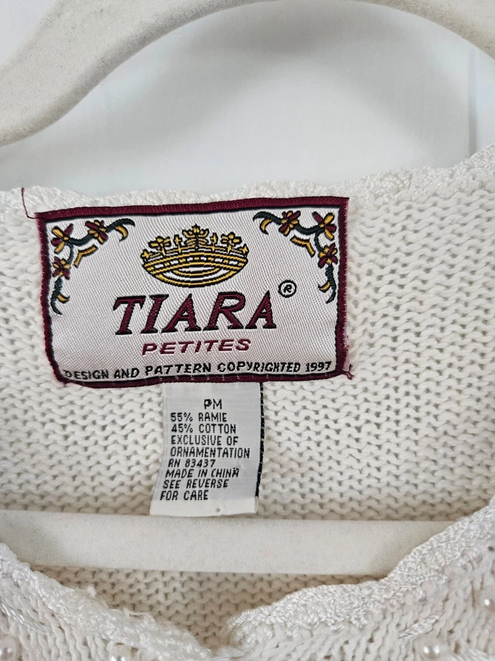 Tiara Petites Vintage Blanco Cuentas Floral Bordado Patrón Talla M Cottagecore Foto 2 de 4