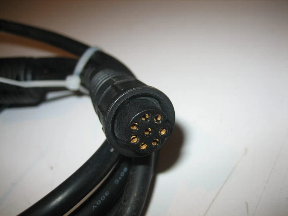 Standard Horizon LT8 8 Pin Power/Data Cable for CP Series CBC0FS0805 - Image 2 of 3