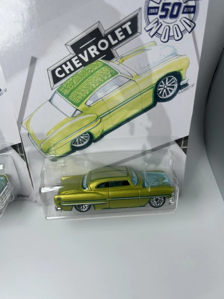 Chevy Hot Wheels Larry Wood 2018 50 aniversario personalizado '53 lote de 2x verde nuevo Foto 3 de 4