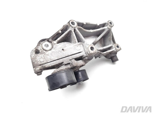 Renault Master Soporte de montaje del alternador 2.3 dCi 145 FWD Diesel 2018 Van - Imagen 6 de 11