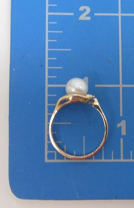 Anillo Vintage 7mm Perla Akoya Oro Amarillo 14k y Diamantes Talla 7 Foto 4 de 4