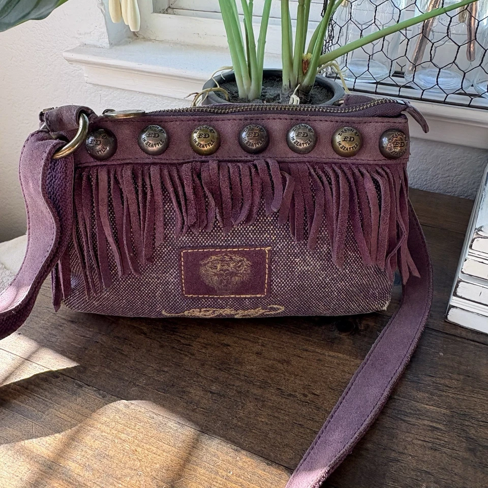 Bolso Bandolera Raro De Colección Ed Hardy Púrpura Flecos Gamuza Y2K Foto 2 de 4