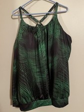 Women  s Plus Size Bathing Suit Top