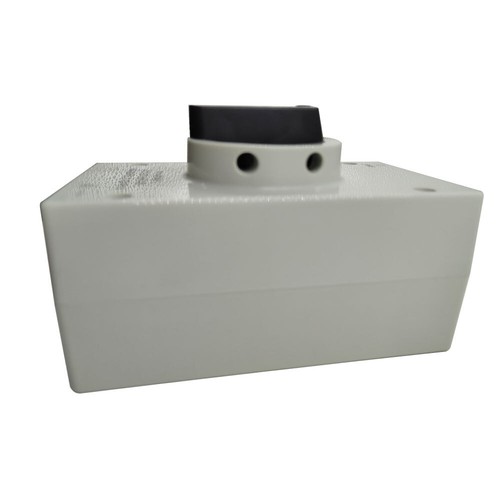 32A 2 Pole/4 Pole 1000VDC IP66 Solar/PV - True DV Enclosed Rotary Isolator - Picture 6 of 9