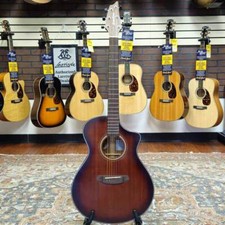 B Stock Breedlove Wildwood Concert Acoustic Electric Guitar Whiskey Burst