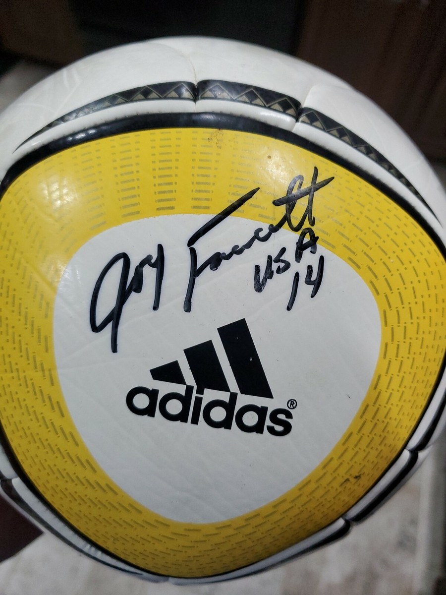 2009 ADIDAS JABULANI MATCH BALL REPLICA AUTOGRAPHED BY USA