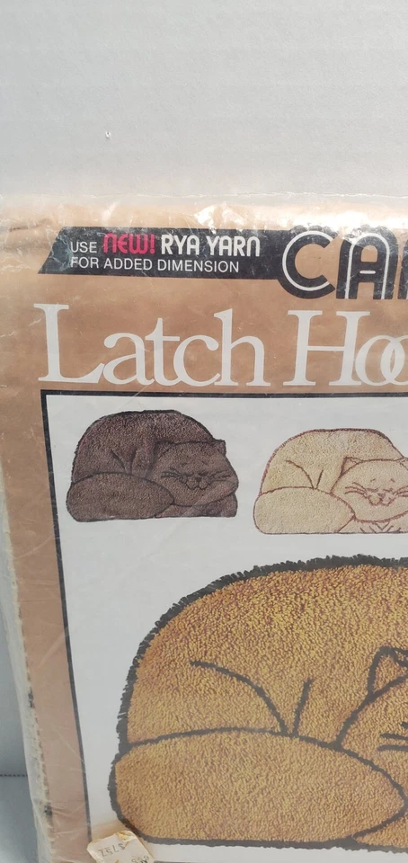1979 Caron Latch Hook Pattern 3152 Cat Rug 34x24 Pattern Only No Yarn - Image 2 of 4