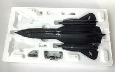 Century Wings CW001625 1:72 SR-71 Blackbird USAF 9th SRW 'Charlie's Problem' MIB
