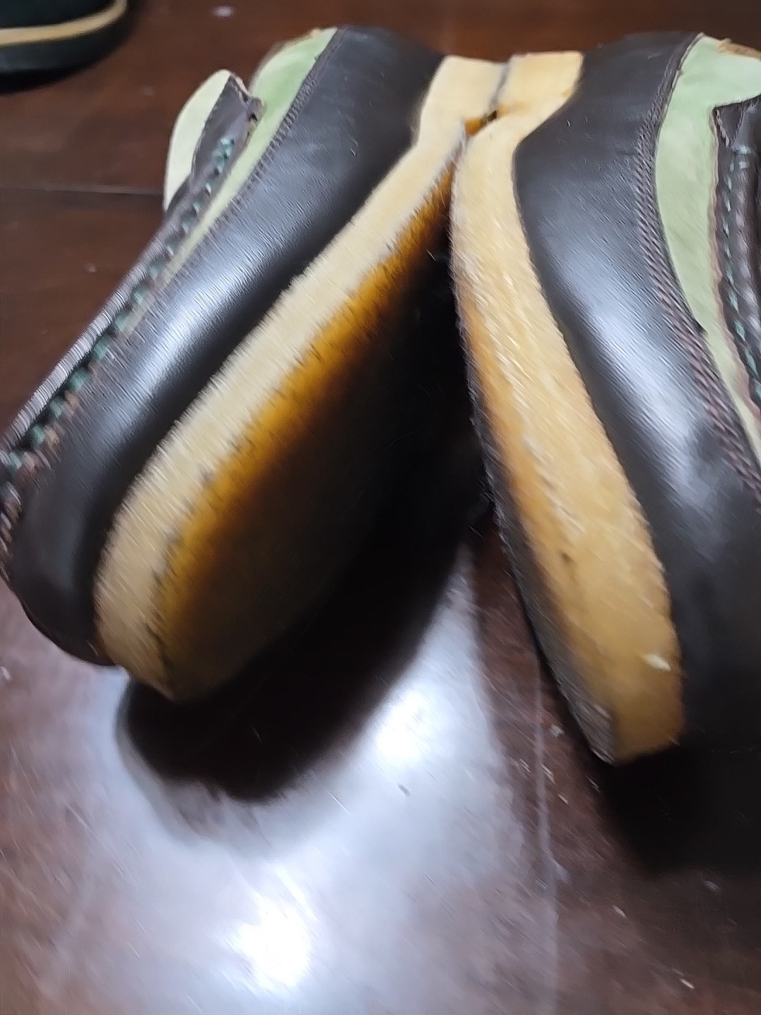 British Collection Power Old School Slipon Shoes Mens 9.5 