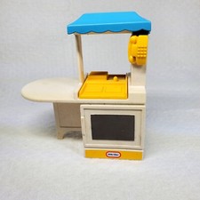 Vintage LITTLE TIKES Dollhouse Kitchenette Sink, Oven, Stove