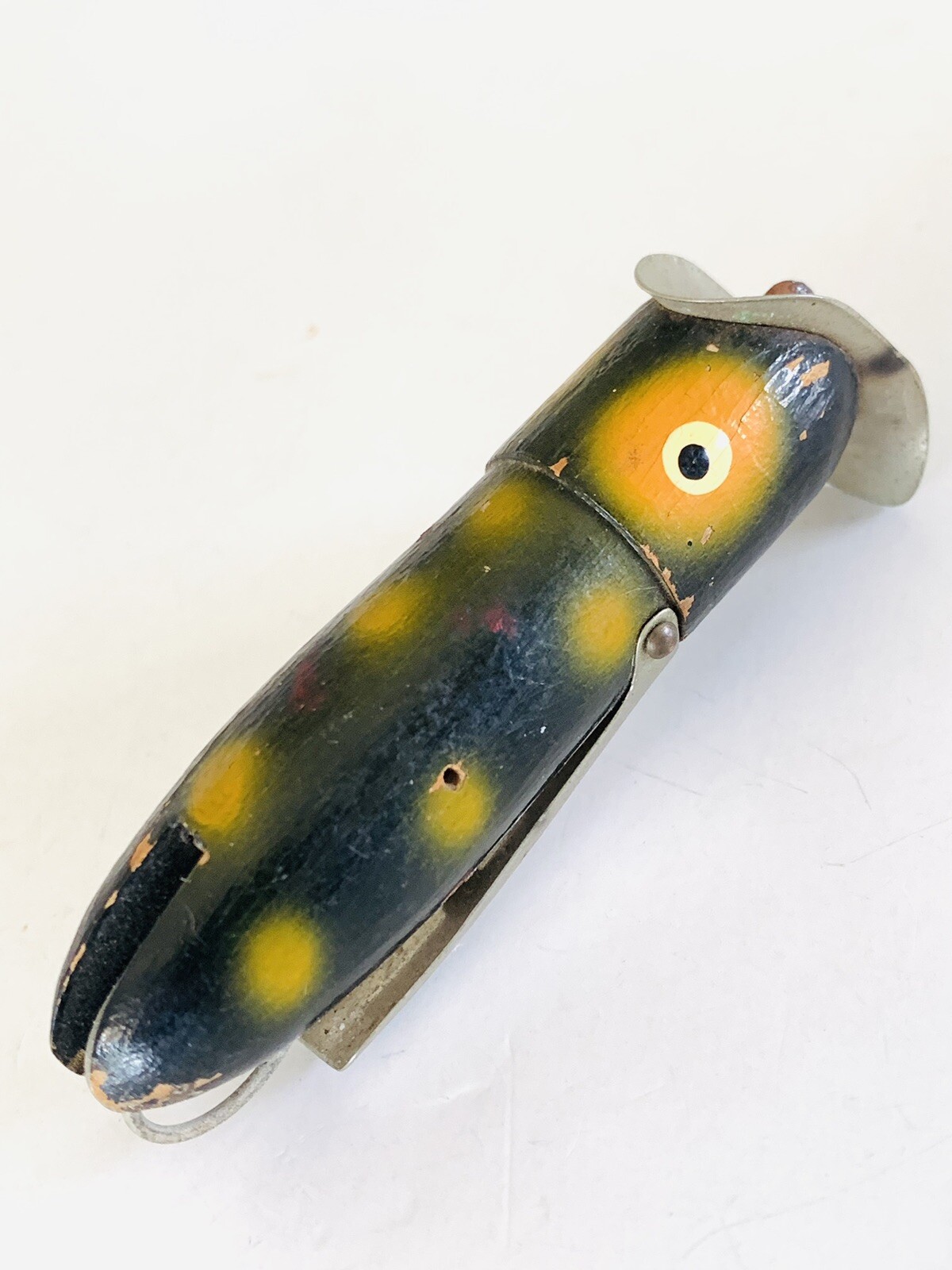 Vintage Hargrett Cat’s Paw Wood Mechanical Fishing Lure 1940’s