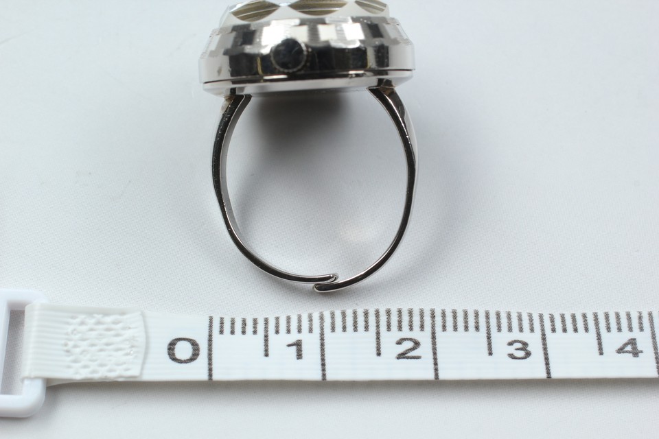 Rare [N MINT] SEIKO 14000620 Quartz White Silver Ladies Ring Watch