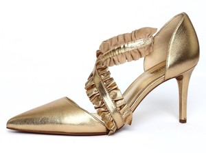 gold ruffle heels