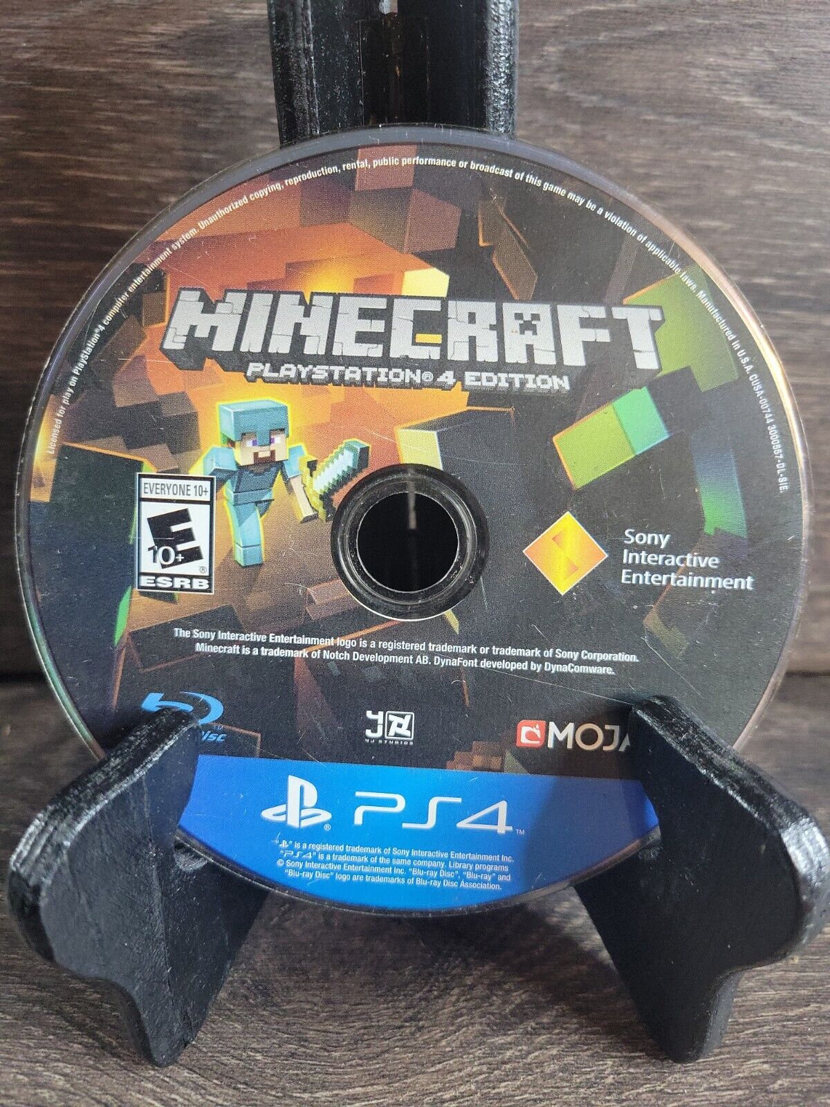 PlayStation UK on X: Can you dig it? #Minecraft is coming on disc to PS3  on 16th May and soon to PS Vita and PS4:    / X