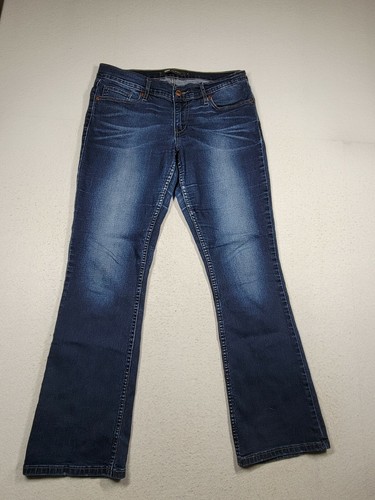 Levis 524 Bootcut Size 9 Women's Denim 
