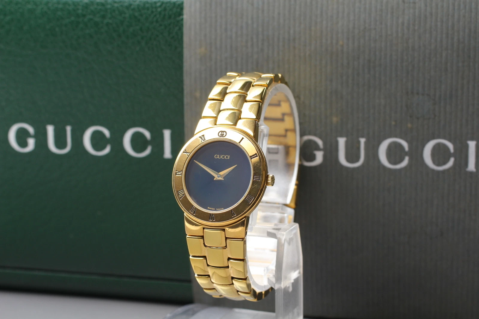 [Exc+5/boîte papier] montre femme vintage GUCCI 3300,2 .L cadran noir or Qz JAPON