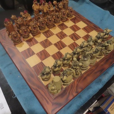 COMPLETE CHESS SET  BOARD GAME