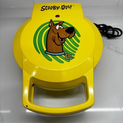 Vintage 90 s Scooby Doo Waffle Maker  Model SD8WAF by Salton Tested Works!
