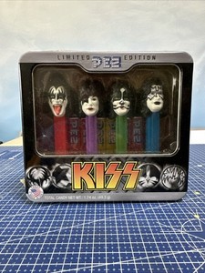 Kiss Limited Edition Band Set | eBay