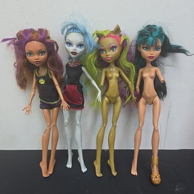 Monster High Dolls 2008 Lot Of 4 - Monster High Mattel - PARTS Dolls 