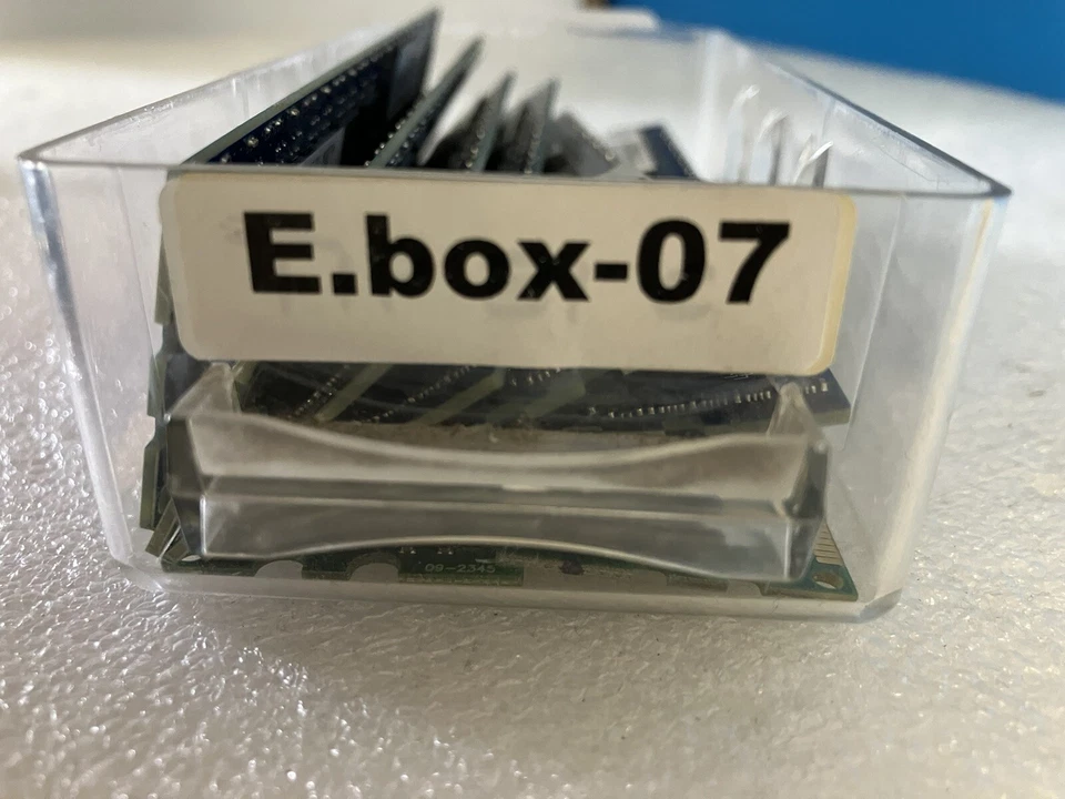 ~(6 x 2GB) NANYA NT2GC72B8PA0NF-CG 2GB PC3-10600E DDR3-1333 ECC CL9 Server SDRAM - Image 3 of 3