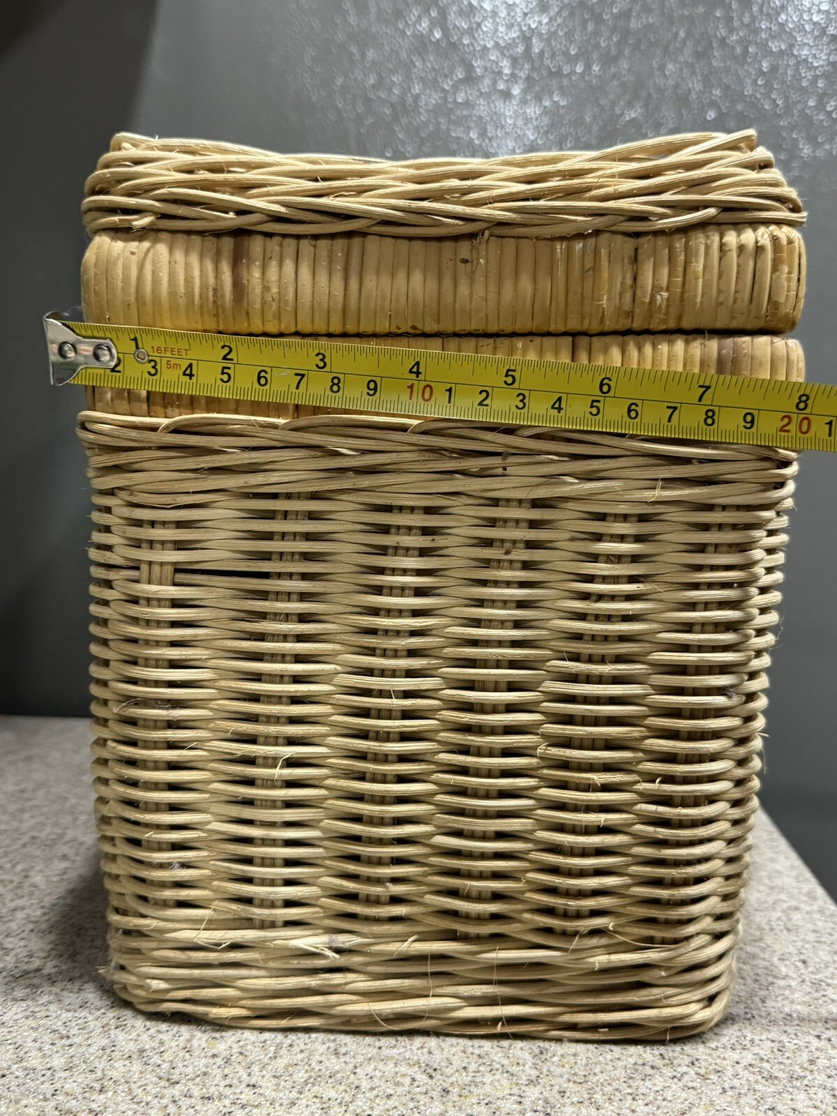 Foto 4 di 12