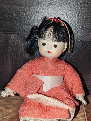 Vintage japanische Baby Mädchen Puppe traditioneller Kimono 7" Gofun Ichimatsu - Bild 2 von 4