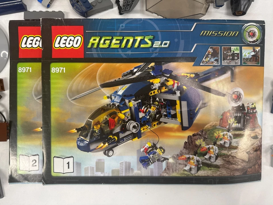 LEGO 8971 AGENTS AERIAL DEFENSE UNIT With Instructions - Image 2 of 4