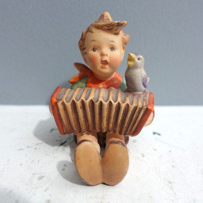 Vintage Goebel Hummel Figurine 1938 Boy With Accordian And Bird TMK-2