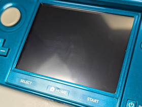 *European PAL version* Nintendo 3DS aqua with games