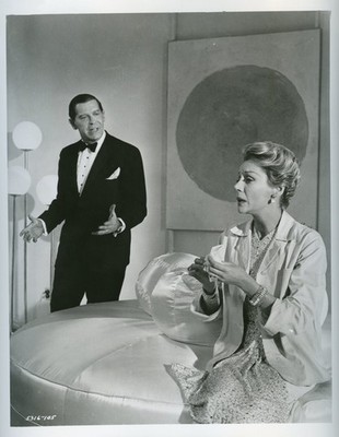 THE LOVED ONE 8x10 b/w Press Photo / Milton Berle & Margaret Leighton
